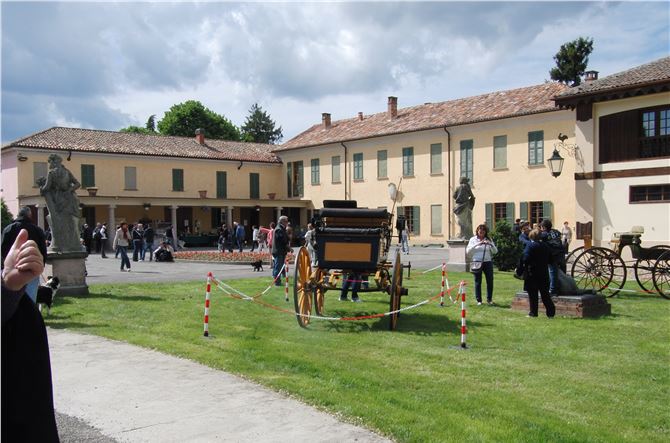 Fondazione Bussolera Branca
